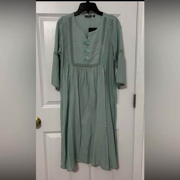 Zudio kurta top in mint color - Picture 1 of 5